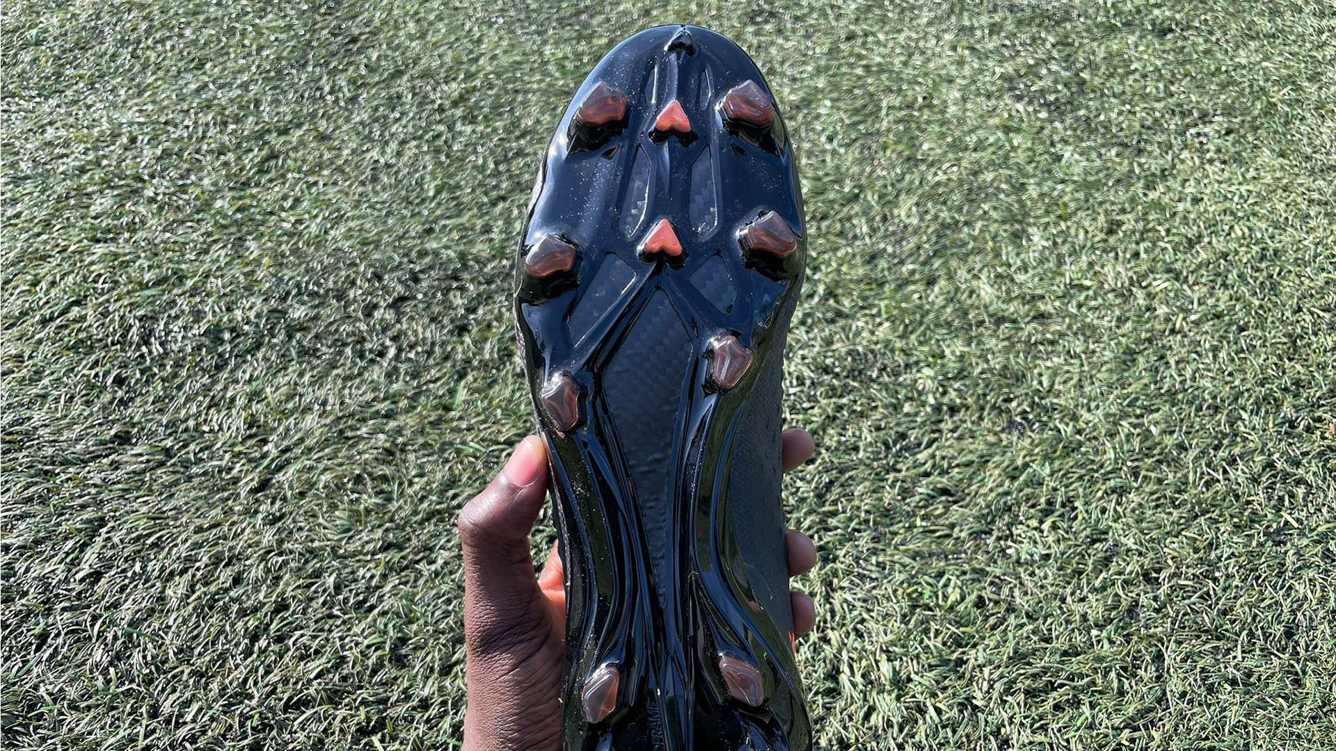 通过引入和 通过引入和